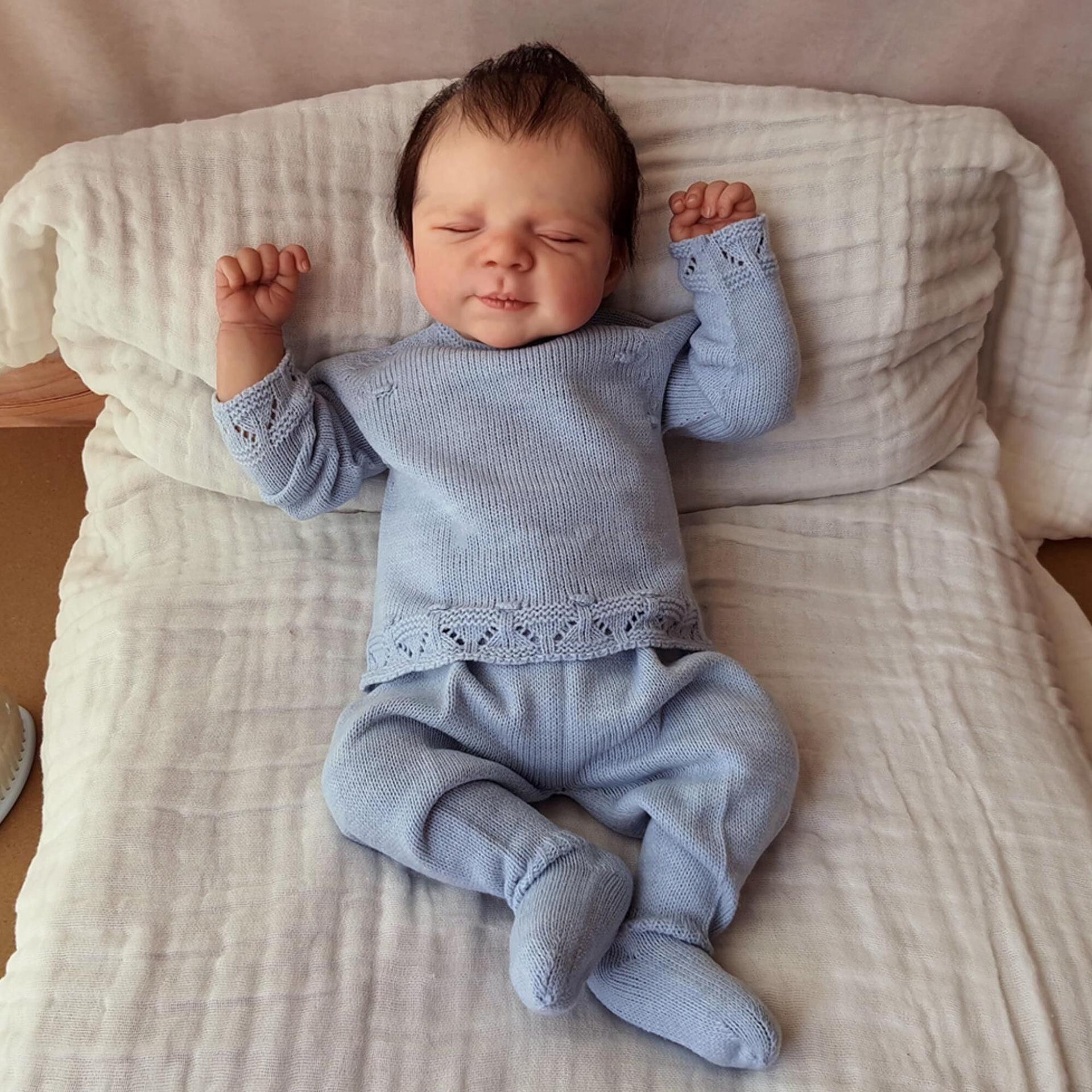 48cm Lifelike Handmade Reborn Baby Doll with Visible Veins and Blood Vessels. 48cm