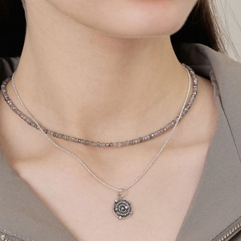 

J.Lauren Twinkle Coin Cubic Silver Necklace N01169 single type