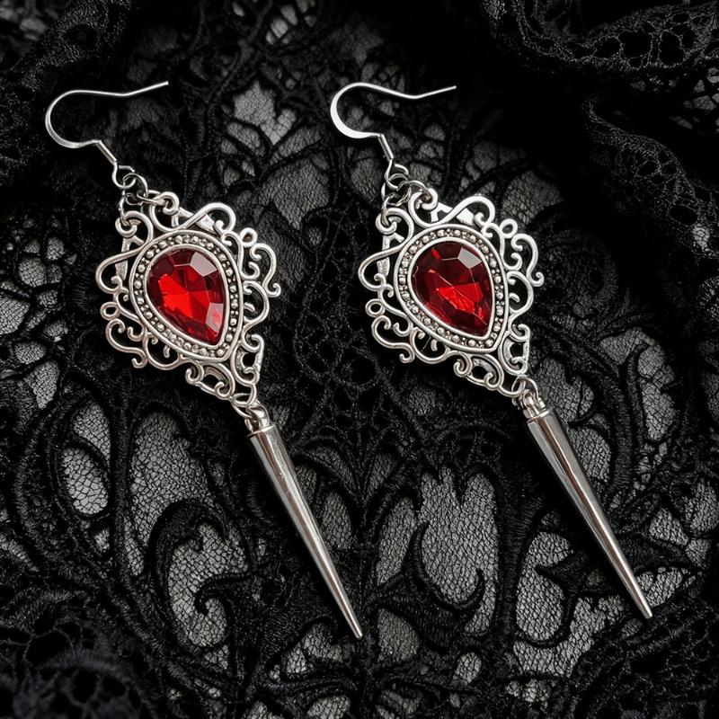 Vintage Women's Gothic Hollow-out Heart Design Dangle Earrings Punk Earrings Daily Clothing Temperament Jewelry Accessories