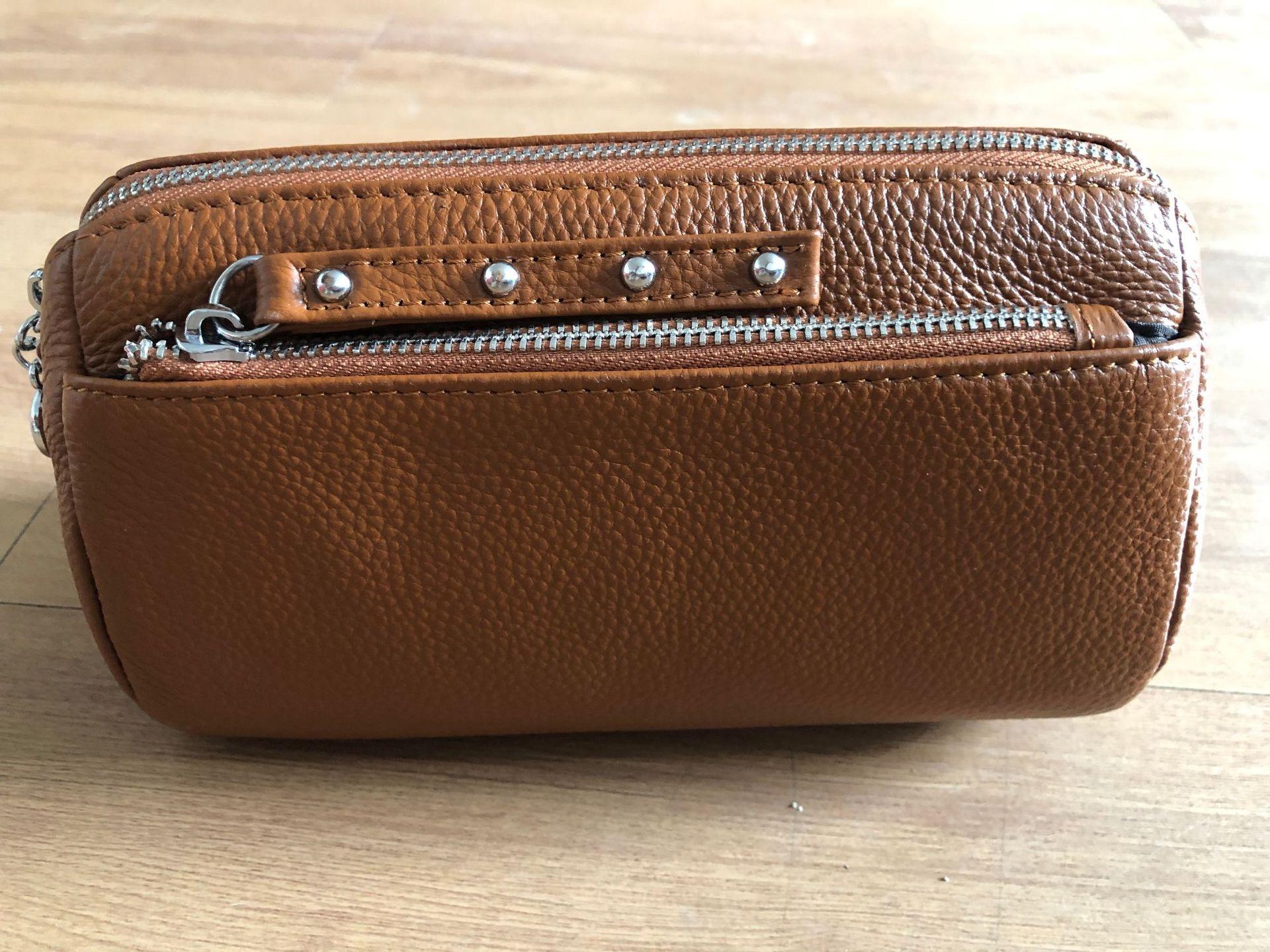 

Niche design mini pillow bag new commuter versatile soft leather fashion portable shoulder messenger women s bag tide хаки