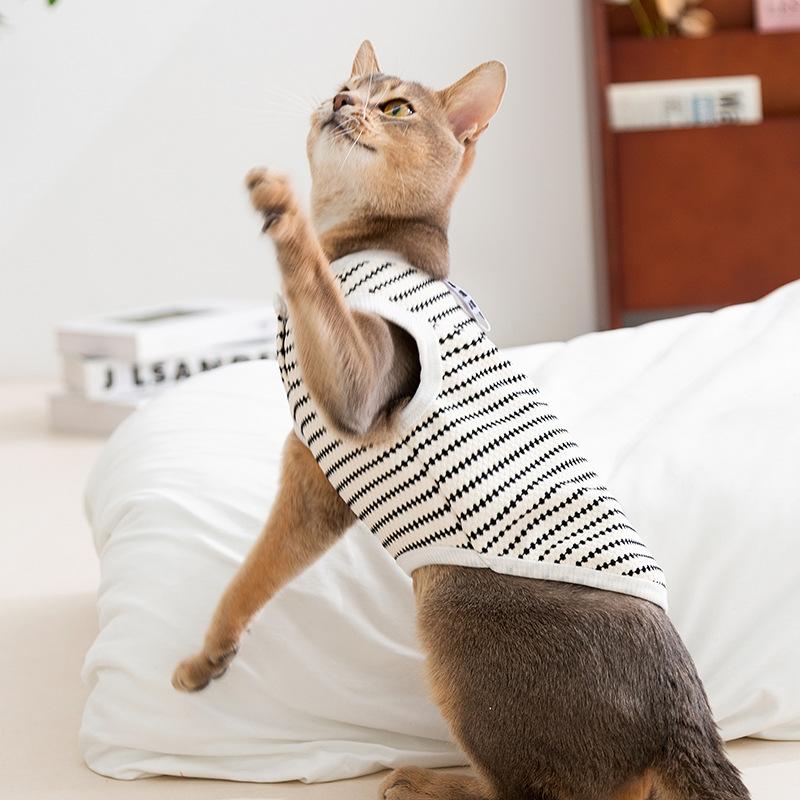 

Simple style cat clothes spring and summer breathable Bobo dot jacquard vest blue cat kitten hairless cat clothes XXL (recommended weight 15-10kg)