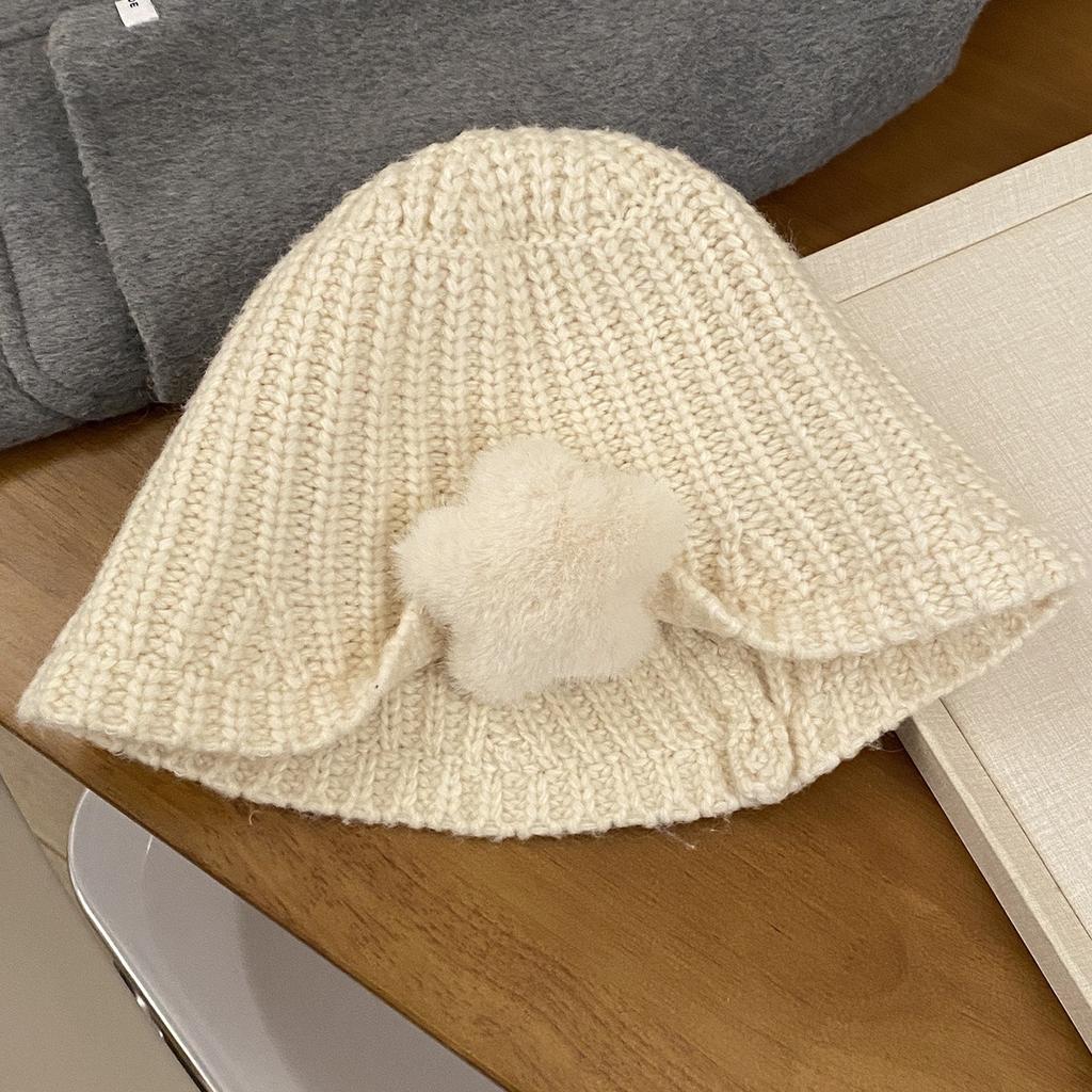 Cute plush star knitted bucket hat female autumn and winter big head circumference shows small face sweet versatile basin hat tide
