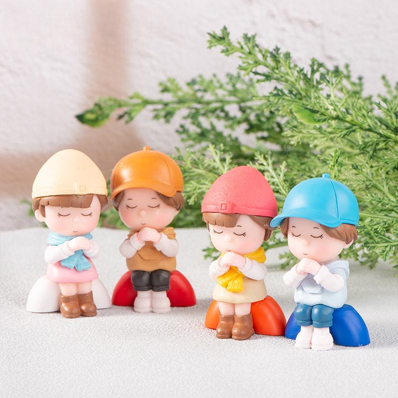 Micro Landscape Decoration Cute Cartoon Wishing Couple Boy Girl Plastic Figure Office Desktop Car Decoration
