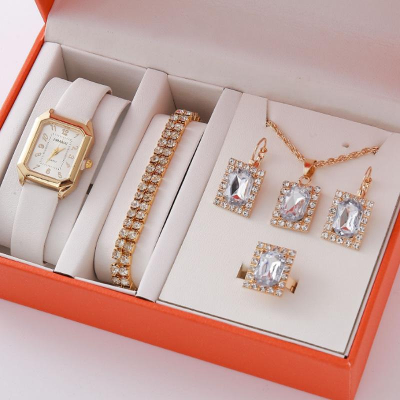 New Casual Fashion Leather Ladies Business Square Luxury Quartz Watch Korean Version Rhinestone Jewelry Set
