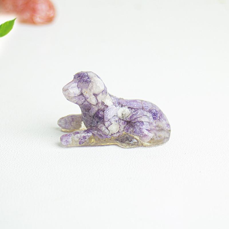 White Crystal Resin Dog Statue With Modern Design For Living Room Decor Gift