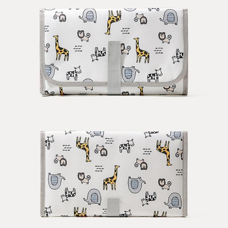 Travel Friendly Infant Changing Mat Super Absorbent Watertight Baby Diaper Changing Pad Multifunction Mom Bag for Pram
