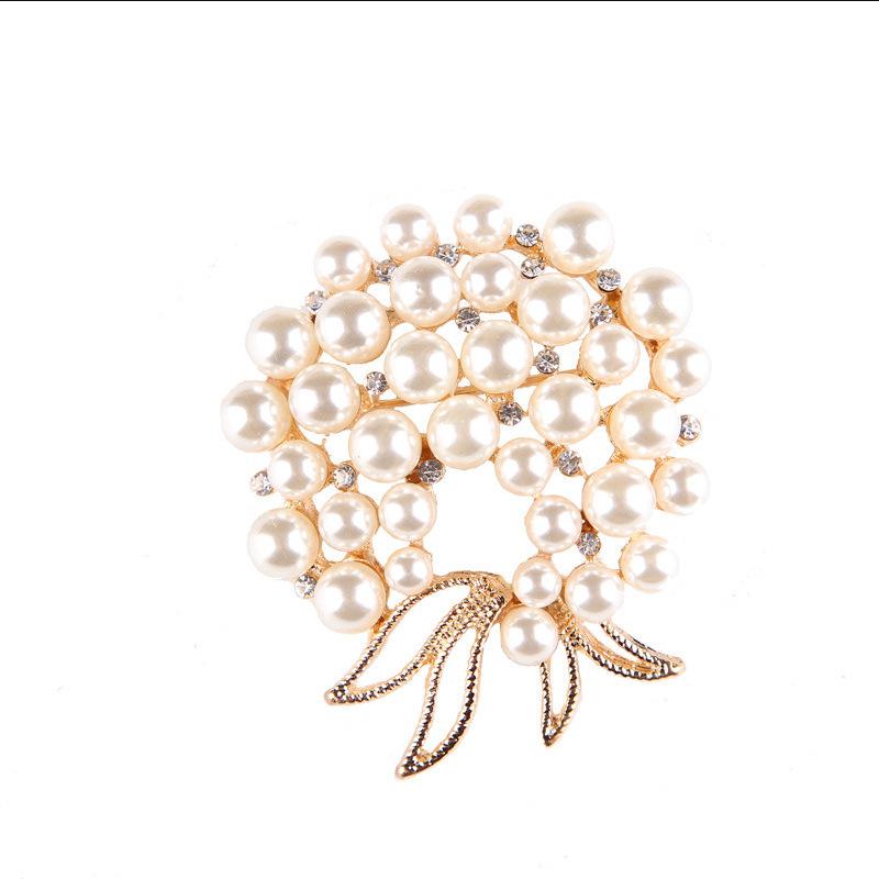 Fashion Versatile Pearl Brooches Clothing Accessories Popular Aesthetic Women's Pins Exquisite Hypoallergenic Luxury Enamel Brooch Long-Lasting Color
