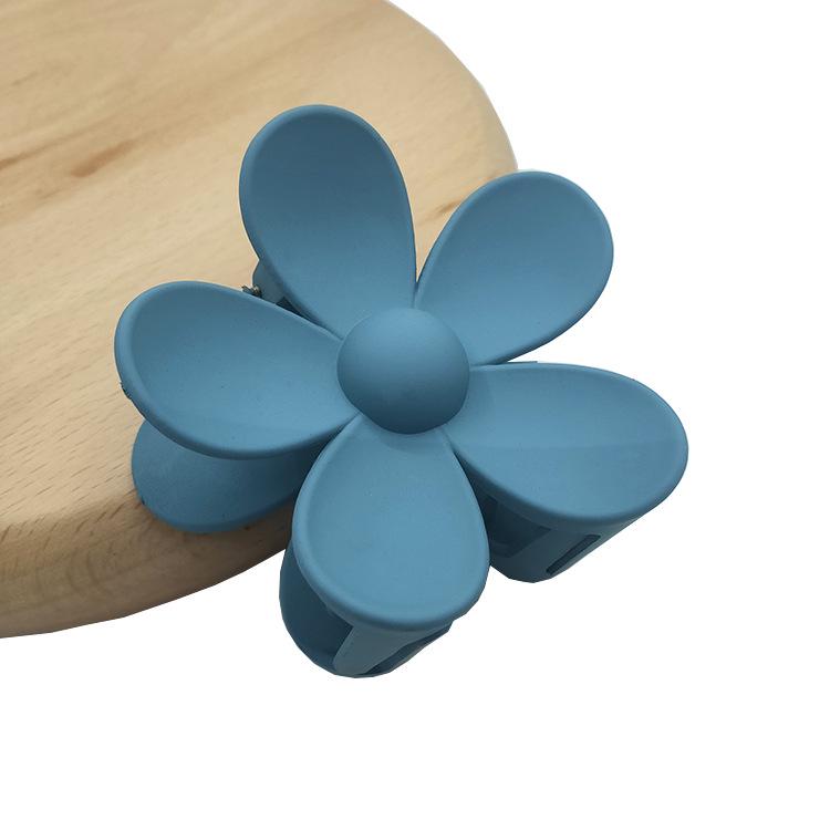Matte Flower Hair Claw: Five-Petal Clip for Updo & Ponytail