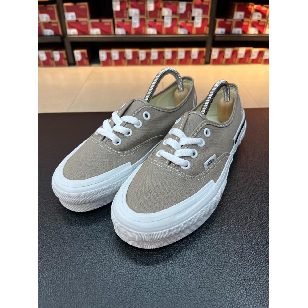 

Vans Unisex Authentic Rearrange кроссовки Vn000csach8 beige/245