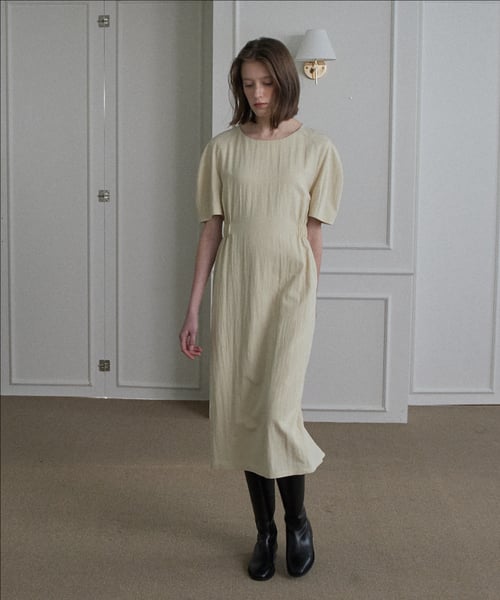 Step Around Sleeve Tuck Detail Elastic Banding Short Sleeve Dress_Beige