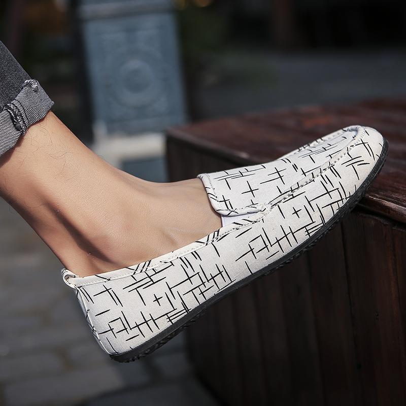 Spring Breathable Men'S Shoes Beijing Old Canvas Shoes Men'S Korean Version Shoes Casual Shoes Foot Cover Driving Lazy Shoes Men'S Cloth Shoes