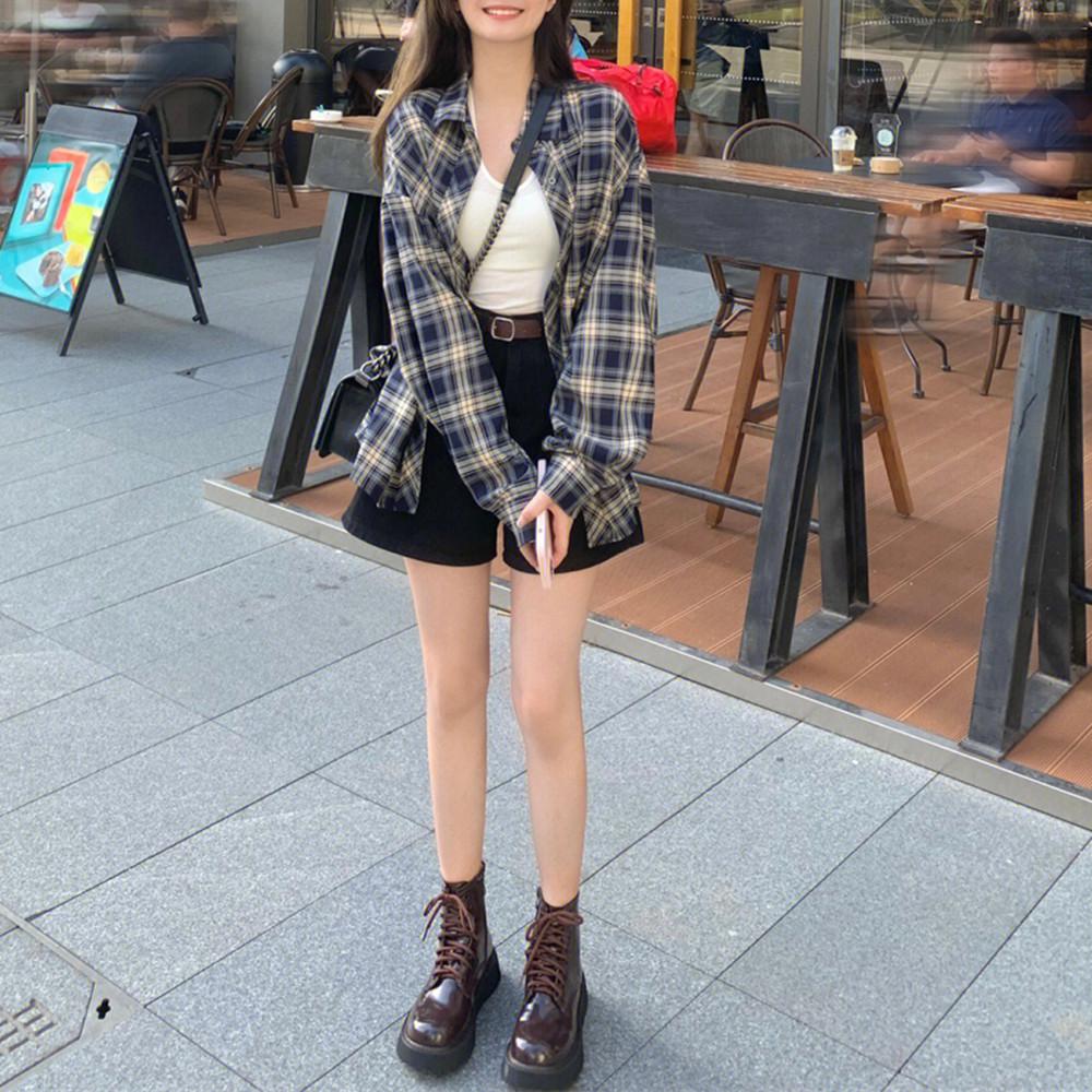 Women's Retro Plaid Jacket - Chic Spring/Autumn Hong Kong Style Top
