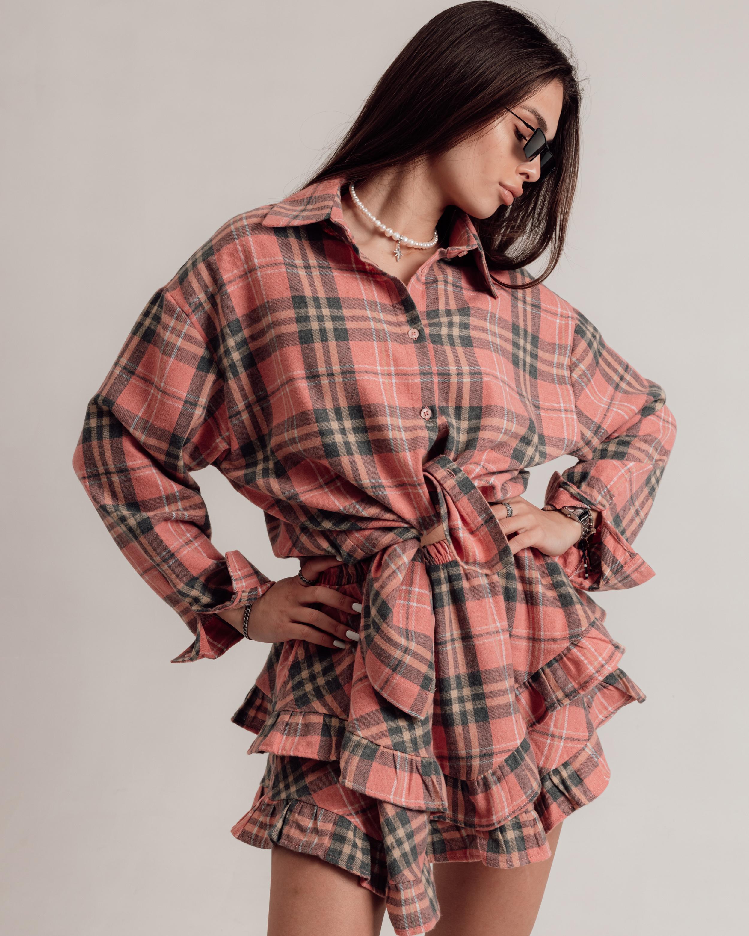 

Women s checkered suit Bocharova 7110 XS red (shirt, skirt) M