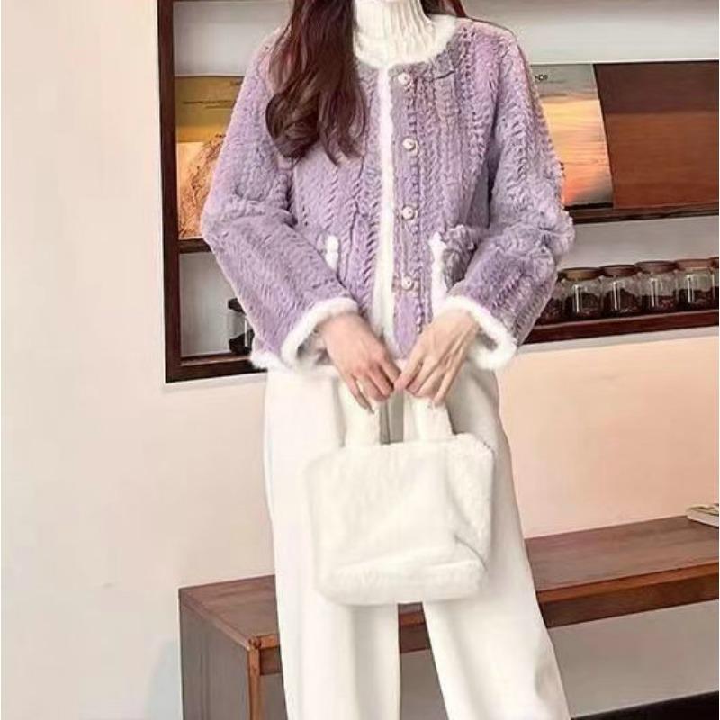 Gentle Korean-style Temperament with a Small Fragrance, Thickened and Loose Women's Autumn and Winter Fur One-piece Imitation Lamb Wool Jacket