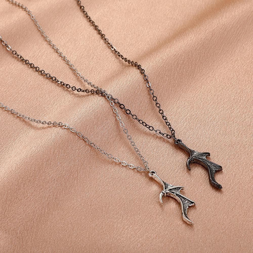 Retro Gothic Punk Skull Necklace with Demon Bat Wings