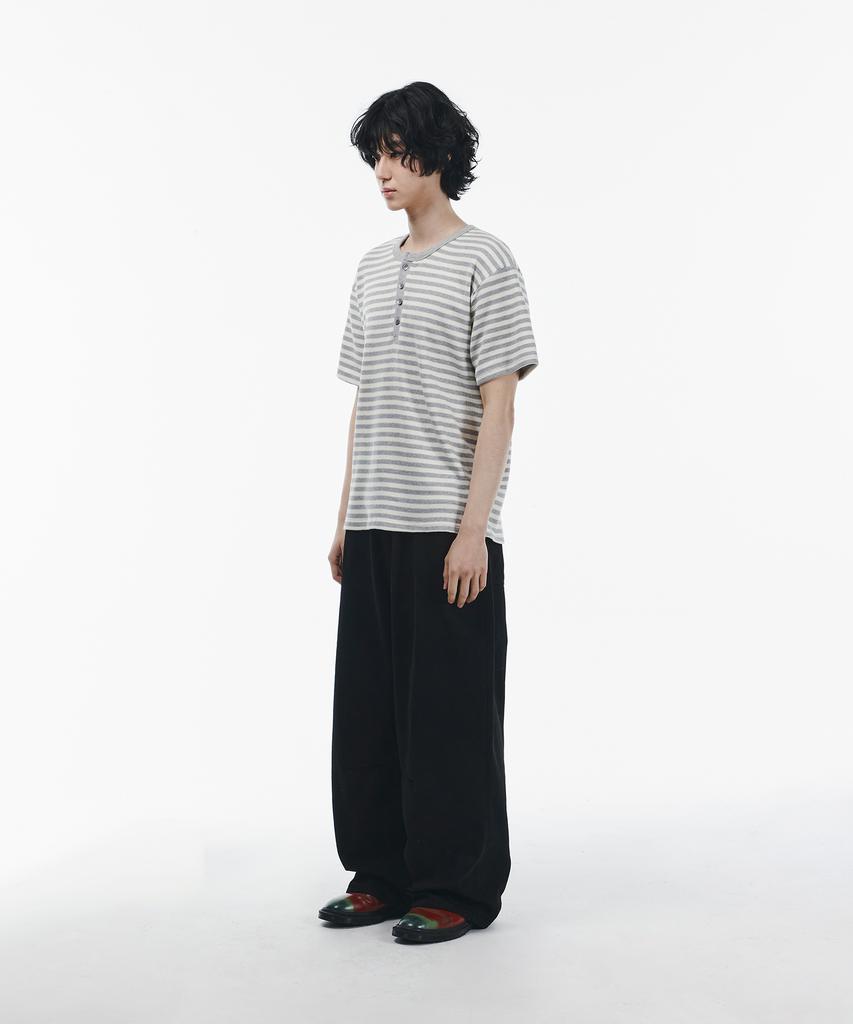 SIGNATURE Striped Henley Neck Short Sleeve T-Shirt [Gray]