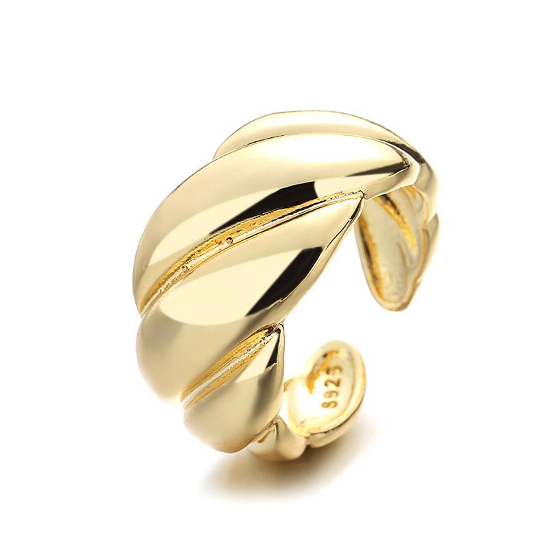 2026 18K Gold Plated Ring Women's Vintage Diamond Ins Simple French Light Luxury Index Finger Geometric Opening Irregular Ring Trend