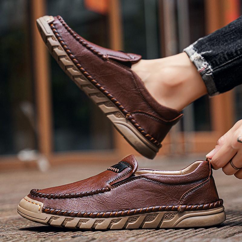 Fashion Men Shoes Outdoor Walking Loafers Men's Leather Slip-on Flats High-quality New Arrival Casual Shoes British Style Driving Shoes
