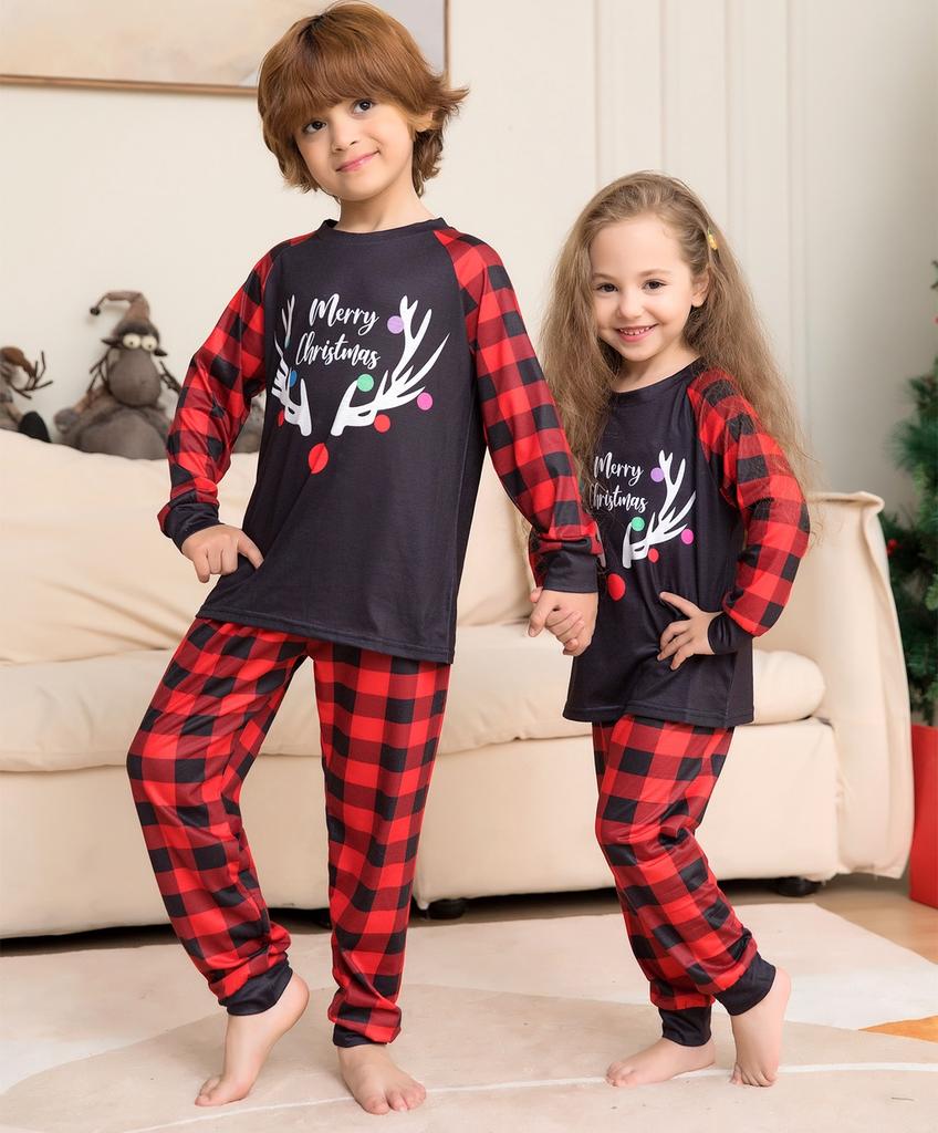 2023 New Arrival Plaid Alphabet Christmas Family Matching Pajama Set