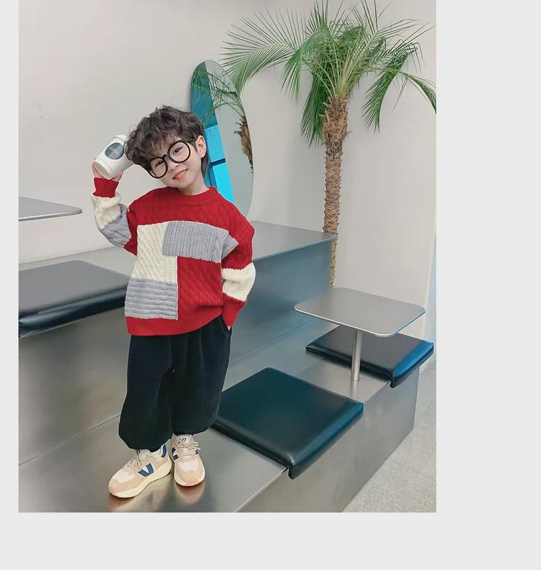 Boys' Autumn/Winter 2023 Thick Pullover Sweater for New Year's - Stylish and Warm