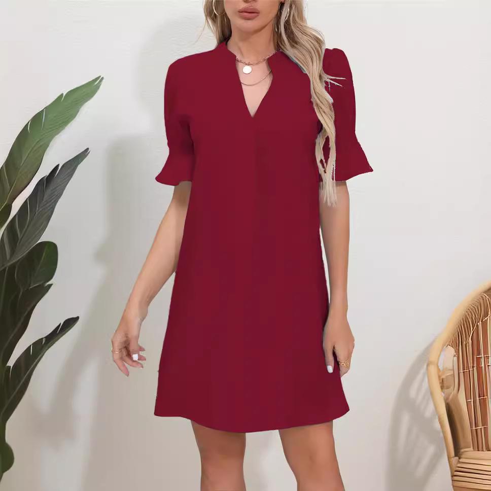 2023 Women's Solid Color V-Neck Loose Pleated Dress with Five-Point Sleeves