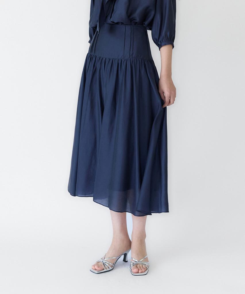 Ibokeuela Anne Pintuck Wide Waist Flare Skirt (Navy)