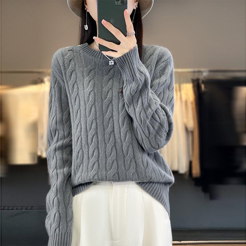Women's Retro Loose Cable Knit Wool Sweater - Round Neck, Solid Color, Lazy Style, Perfect for Autumn and Winter.