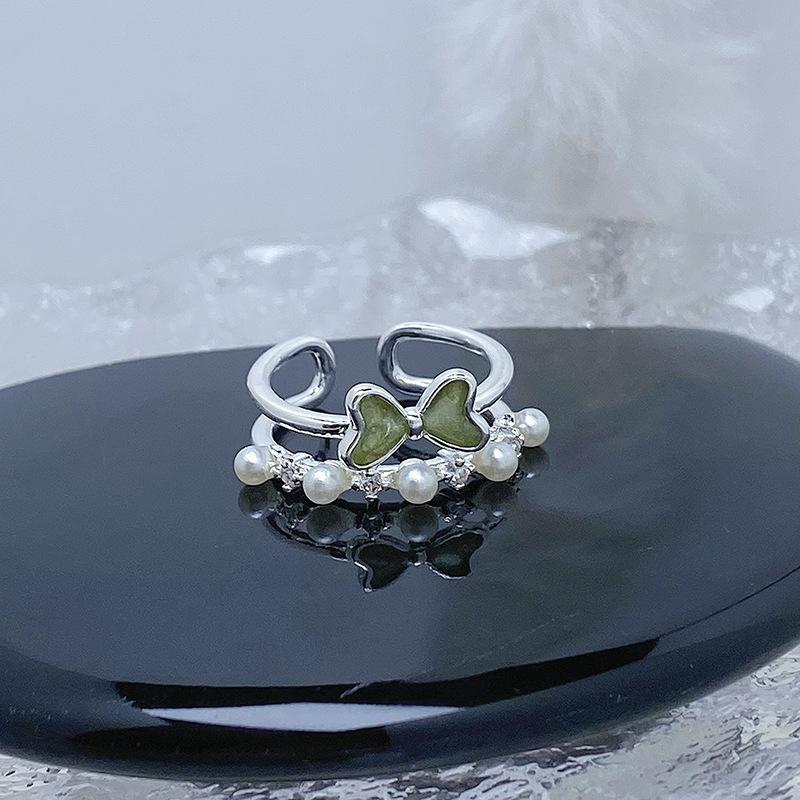 Kleiner Frischer Sommer Kühlendes Gefühl Grüner Emaille Tropfendes Öl Schmetterling Blume Öffnender Ring Nische Leichter Luxus High-End Ring
