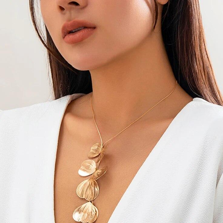 Vintage Gold Color Leaf Copper Wire Long Tassel Collar Chest Chain Necklace for Women Punk Party Choker Necklace Jewelry Gift