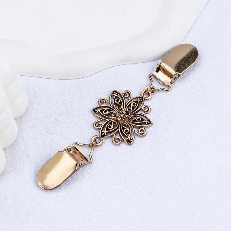 Retro spona na šál: Evropsko-americká brož na svetr a šátek s diamantovým akcentem - Slitinový doplněk proti odhalení