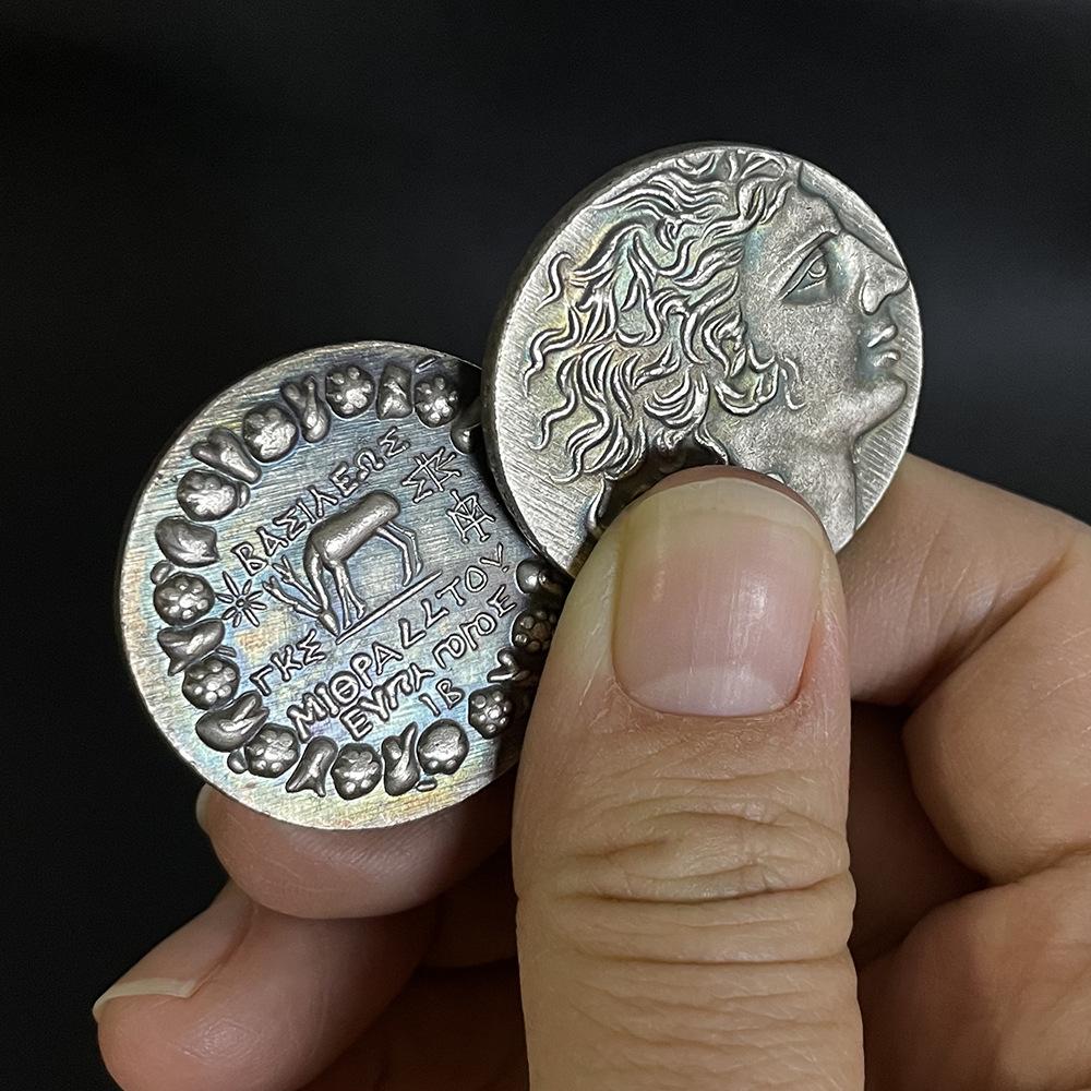 

Стародавні грецькі монети зі срібним покриттям, Король Мітрідат столиці, рельєфи, монети із зображенням оленя, аксесуари у вигляді кілець, підвіски, вироби ручної роботи