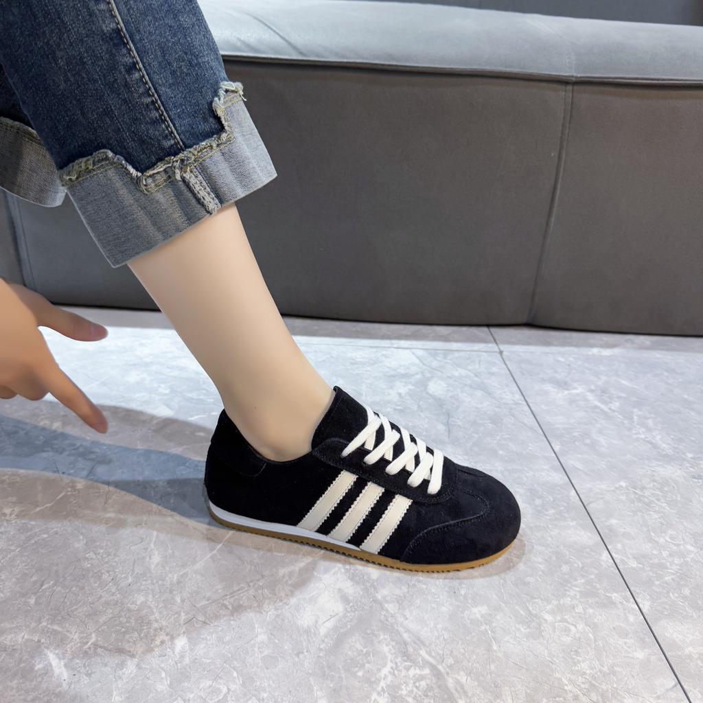 Soft leather retro German training shoes women's spring 2025 new flat-soled Forrest Gump shoes sports shoes soft-soled casual single shoes