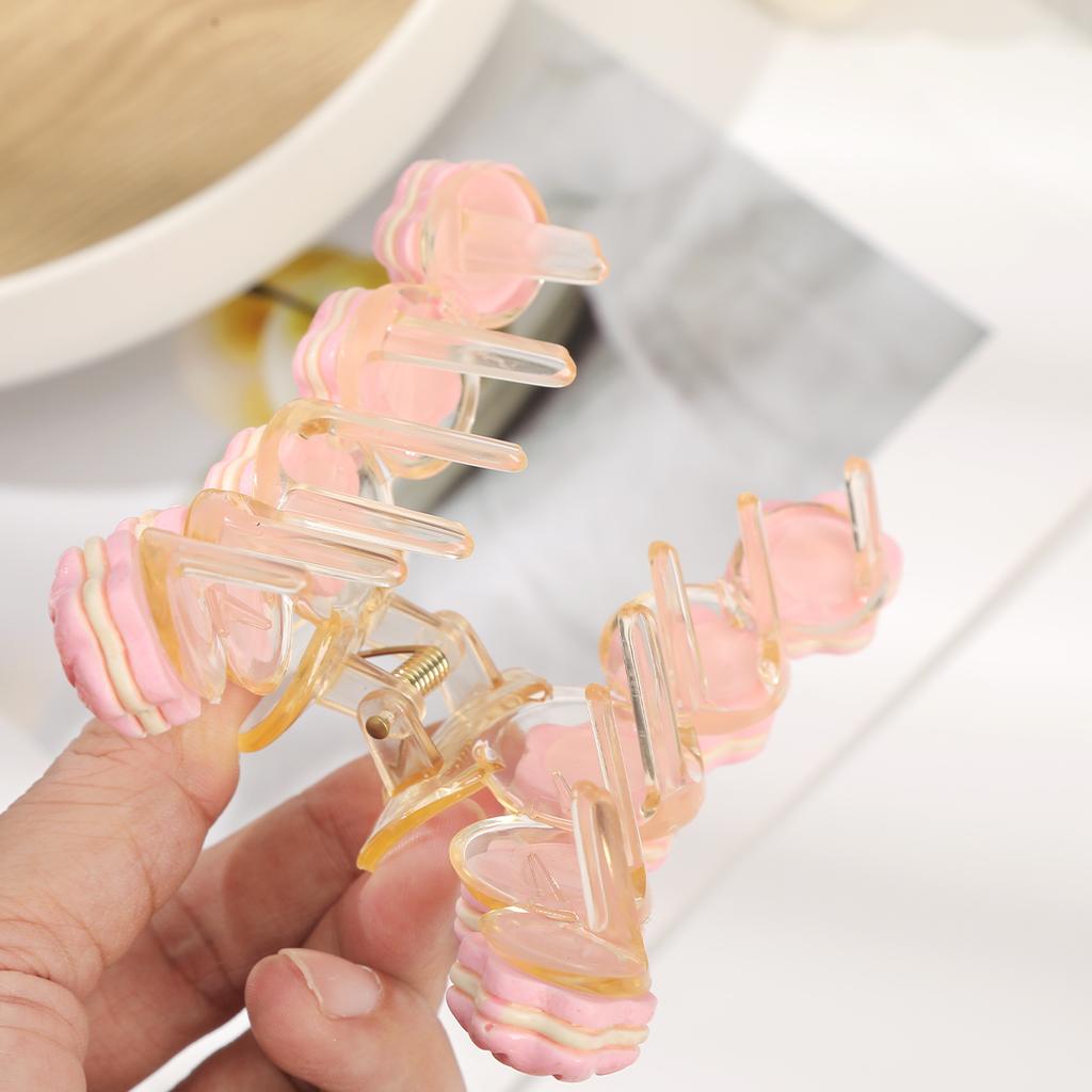 AWAYTR Cute Bread Flower Hair Claws Acrylic Hair Clips Crab For Girl Gift Hair Accessories Festival Headwear