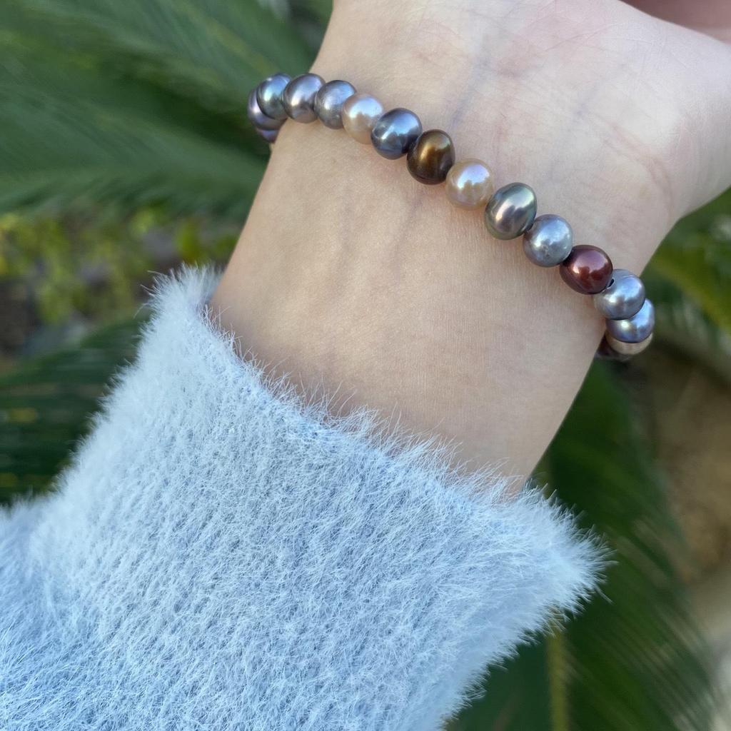 Versatile Elastic Cord Bracelet with 5-7mm Natural Freshwater Pearls for Women