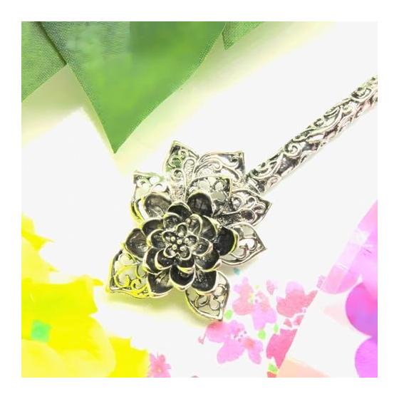 [Miaomyao] Antique Lotus Flower Hairpin - Black & Silver - Single Stick Hair Accessory for Kimono, Yukata, and Formal Updos