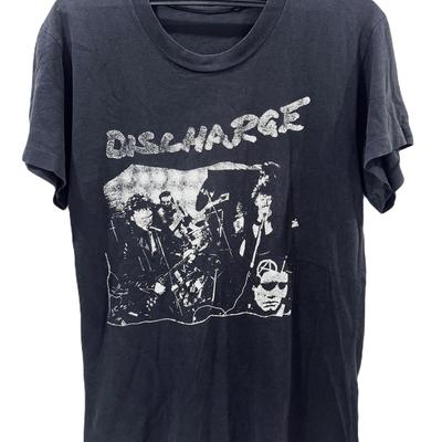 Tops – T-Shirts