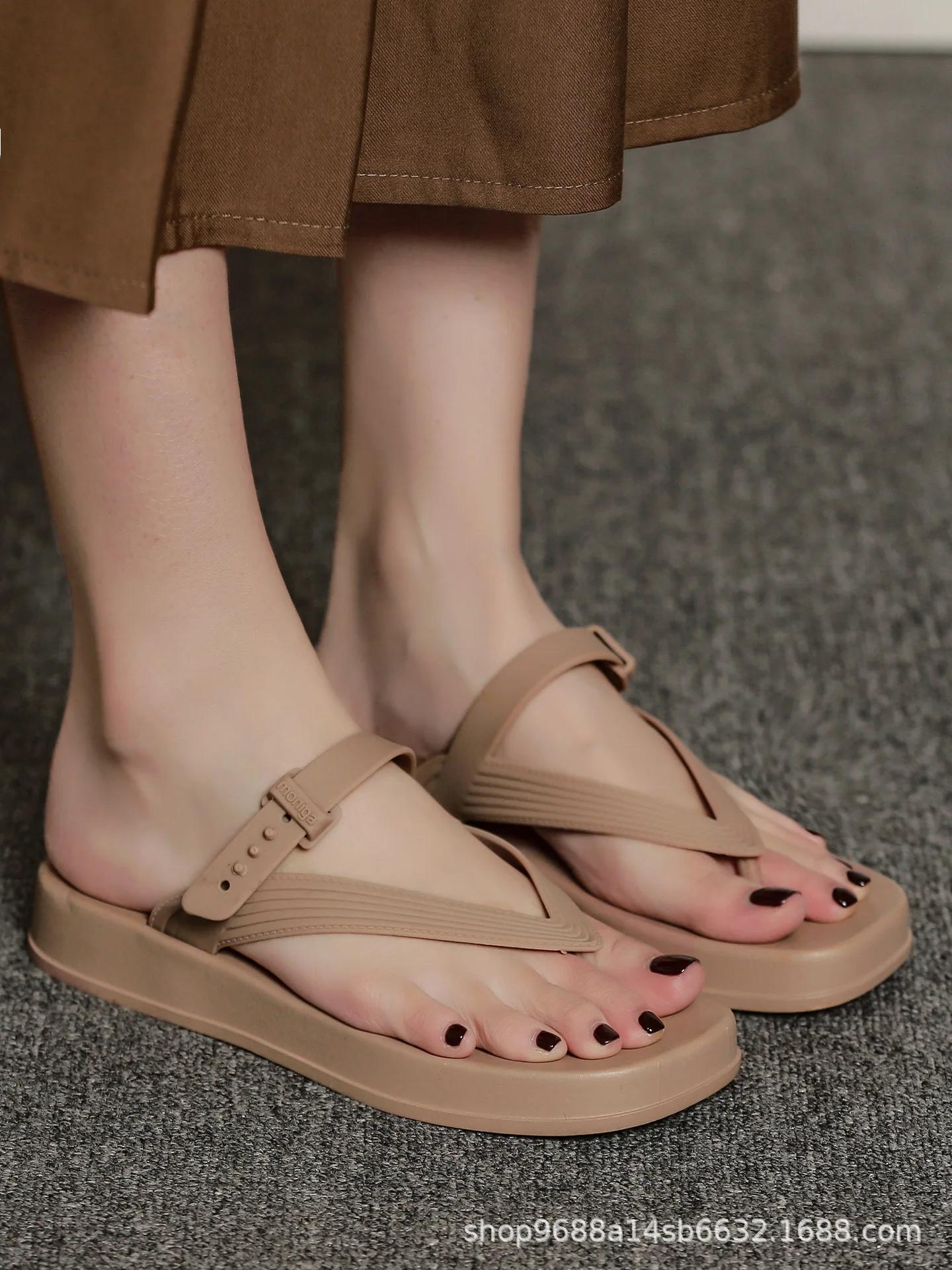 

2024 Шлепанцы для женщин Повседневные плоские тапочки Сандалии Комфортные женские ПВХ Пляжные туфли Женские шлепанцы Обувь Chanclas Mujer 40