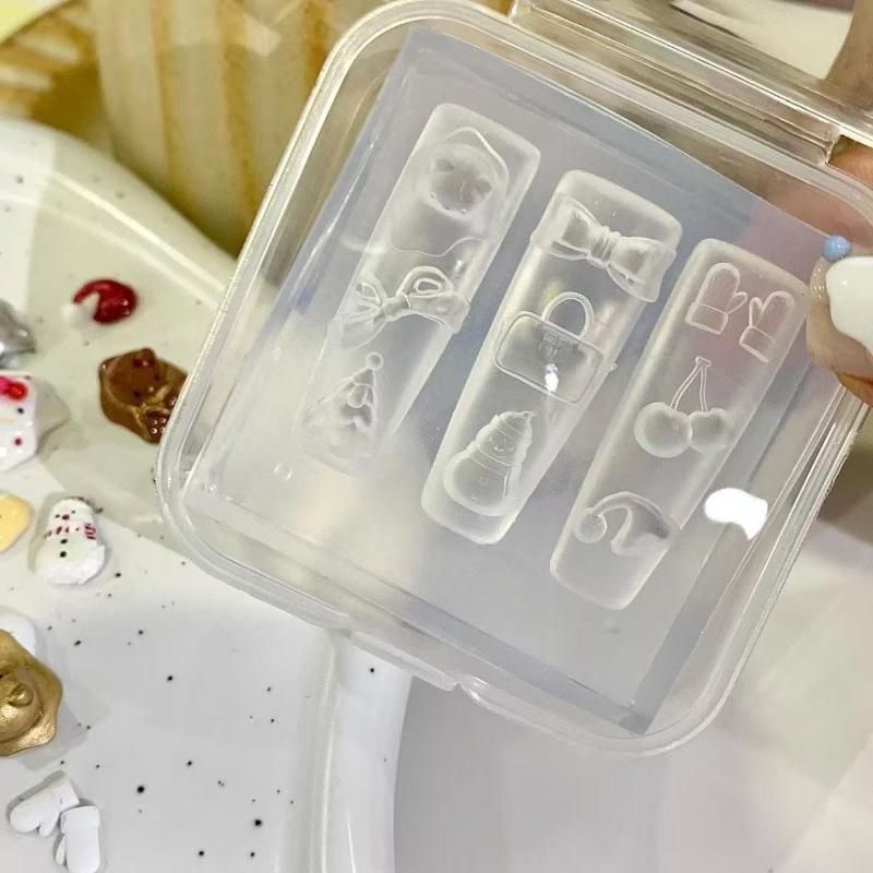 

Christmas Tree Snowman Bow Silicone Nail Art Molds Diy Nail Art Carving Template Accessories Manicure Design Tools