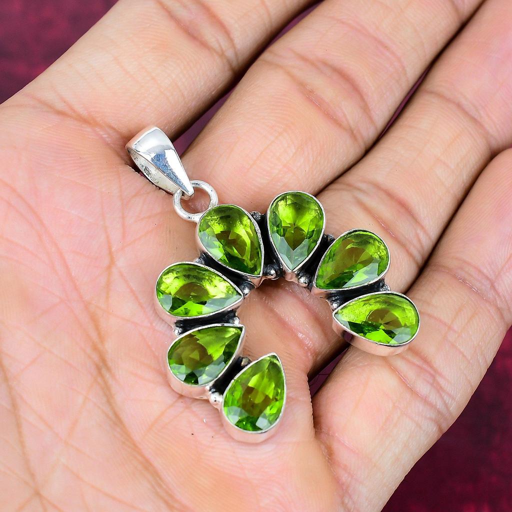 Peridot anheng edelstenssmykker, 925 solid sterling sølv anheng, håndlagde smykker fødselsstein anheng, gave til ham