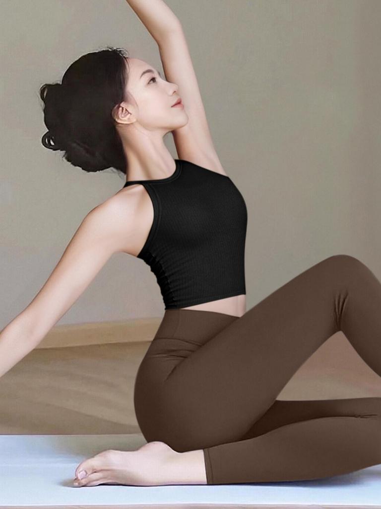 2026 Women's High-End Yoga Set with Integrated Cup Sports Vest