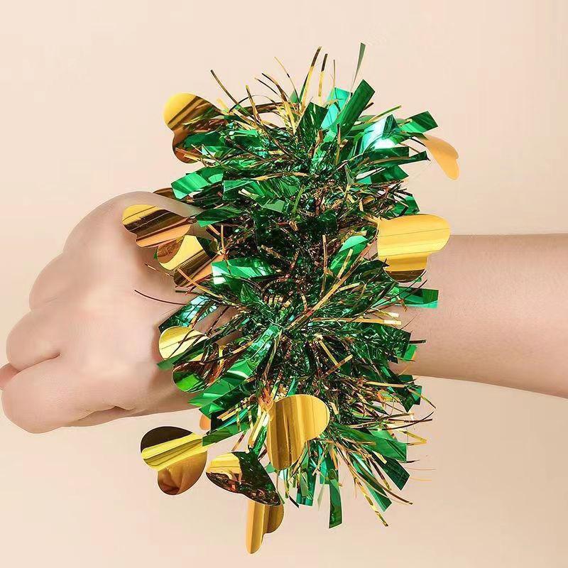 Набор браслетов-цветов на запястье для детских выступлений