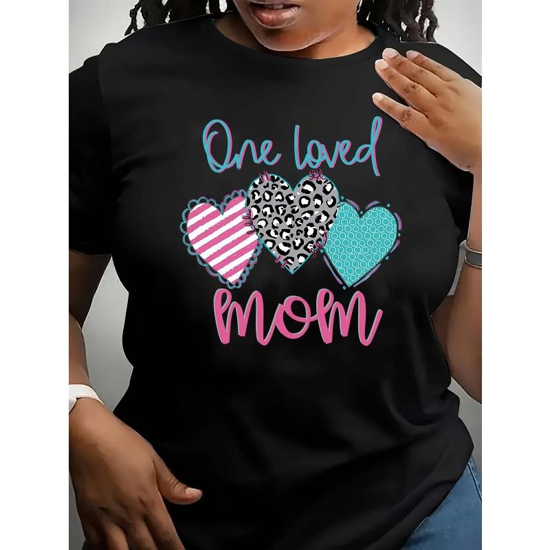 

Женская футболка европейского размера One Loved Mom с принтом в виде сердца, круглым вырезом, повседневный топ с леопардовым и полосатым принтами, подходит для женщин с пышными формами и мам S чёрный