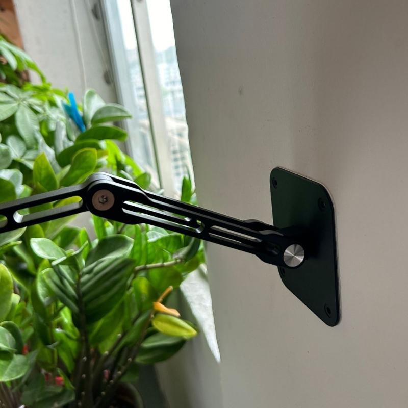 Supporti a Braccio Universali da Parete Per Tablet e Telefoni da 4 a 12,9 Pollici Con Rotazioni a 360 Gradi e Angoli di Visione Regolabili
