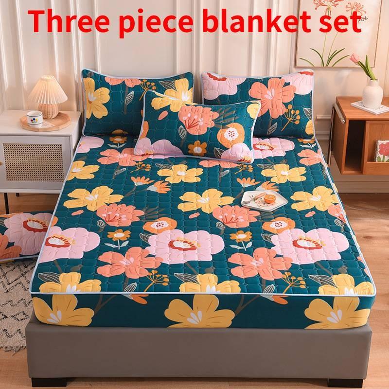 Moderne, vereinfachte Bettdecke mit Baumwollfüllung und rutschfesten Rändern für das Bett