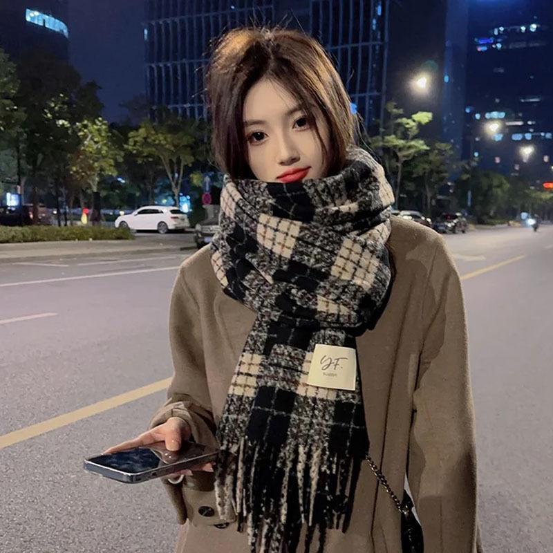 Retro Green Plaid Scarf Women's Winter Senior Sense Korean Version Versatile Imitation Cashmere Student Warm Shawl Thickened Scarf