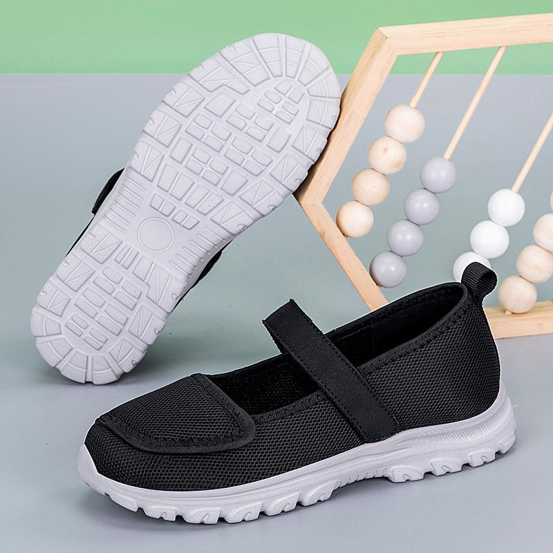 Sandals Woman 2025 Summer Hollow Loose Mother Shoes Women Soft Sole Light Breathable Old Shoes Casual Shoes High Heeled Sandals