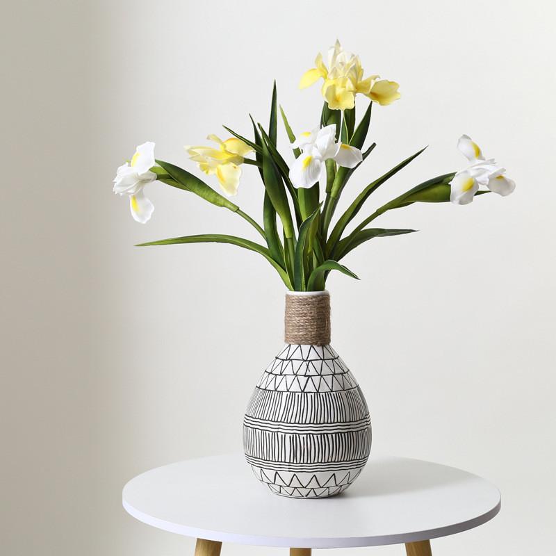 Realistic Pu Irish Iris Flower For Outdoor Events Home Office Decoration Gift