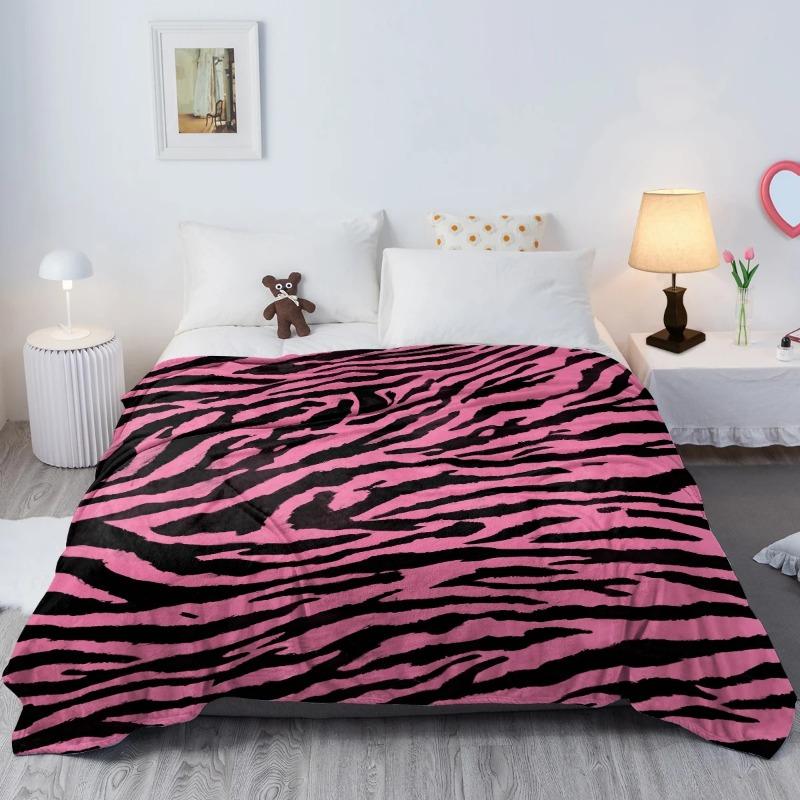 Pink Leopard Print Throw Blanket Zebra Skin Warm Plush Blankets Kids Adults Teen for A Living Room Sofa Couch and Bed Decorate