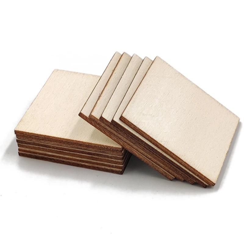 

50pcs 40mm Wooden Square Cutouts Wood Slices Square Unfinished Wooden Pieces for Crafts Square, Painting Writing, DIY Arts 4cmX4cm