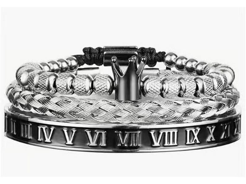 Smooth Crown & Pineapple Bead Roman Numeral Twist Bracelet Set